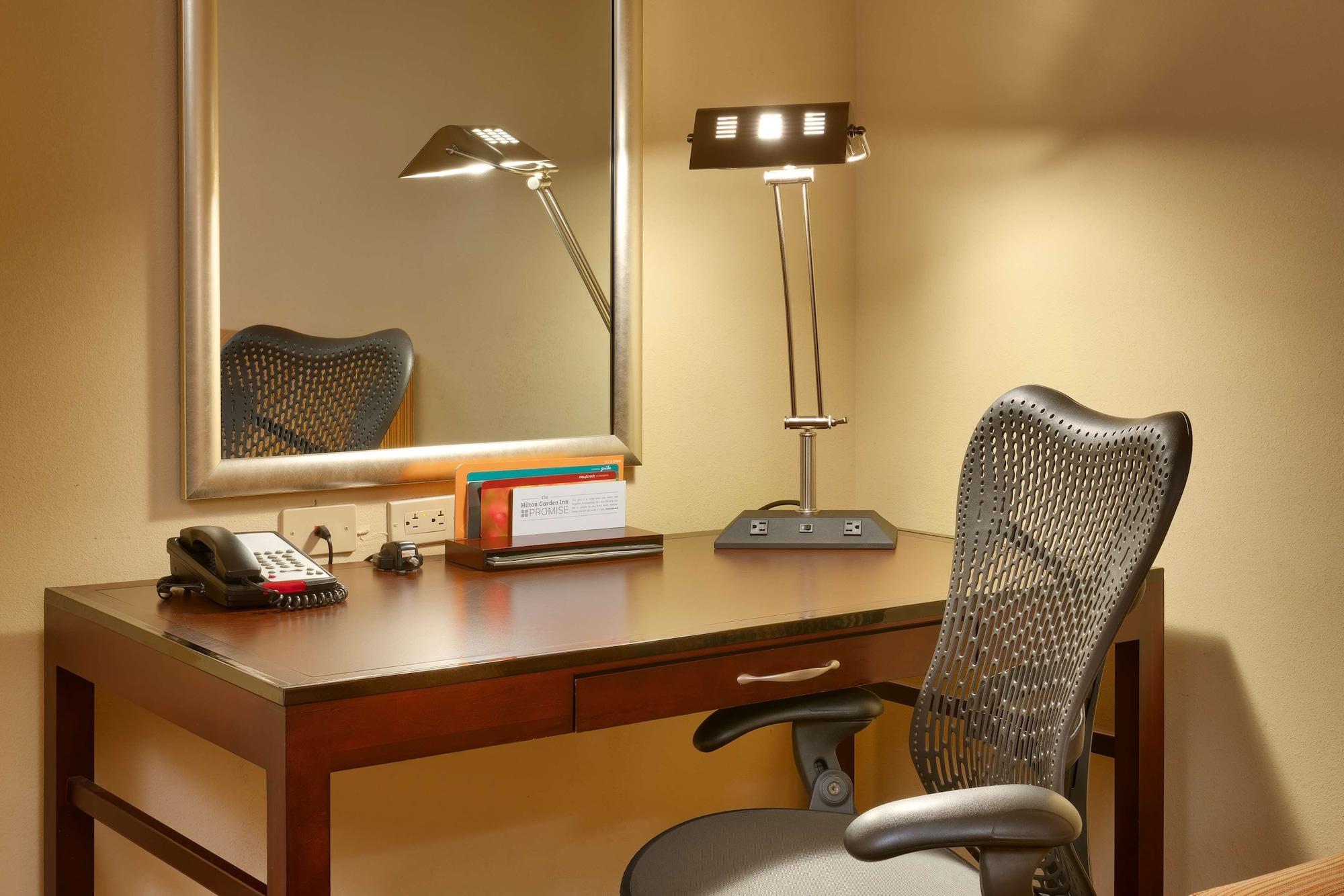 Hilton Garden Inn Clarksville Extérieur photo